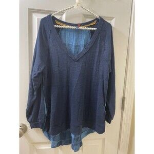 Anthropologie Women’s Pilcro V-Neck Boyfriend Top SIZE XS PLAID BACK BLUE FRONT